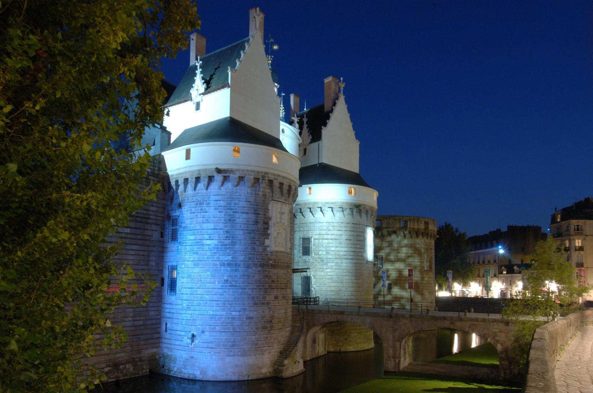 Mercure Nantes Centre Gare Hotel Kültér fotó